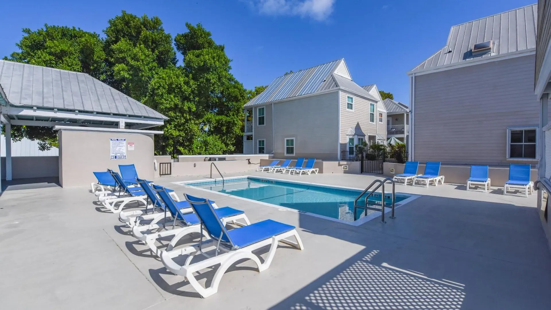 New! Villa Positano - Duval Square Condo, Pool, Hot Tub & Parking Κι Γουέστ